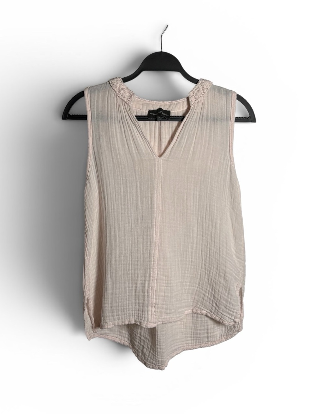 Michael Stars Pale Pink Gauze V-Neck Sleeveless flowy Top